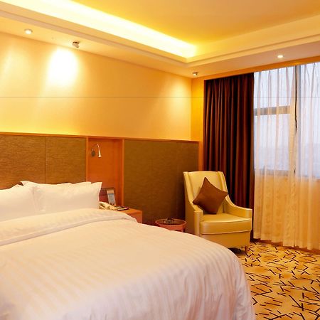 Golden City Hotel Foshan Zewnętrze zdjęcie
