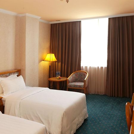 Golden City Hotel Foshan Zewnętrze zdjęcie