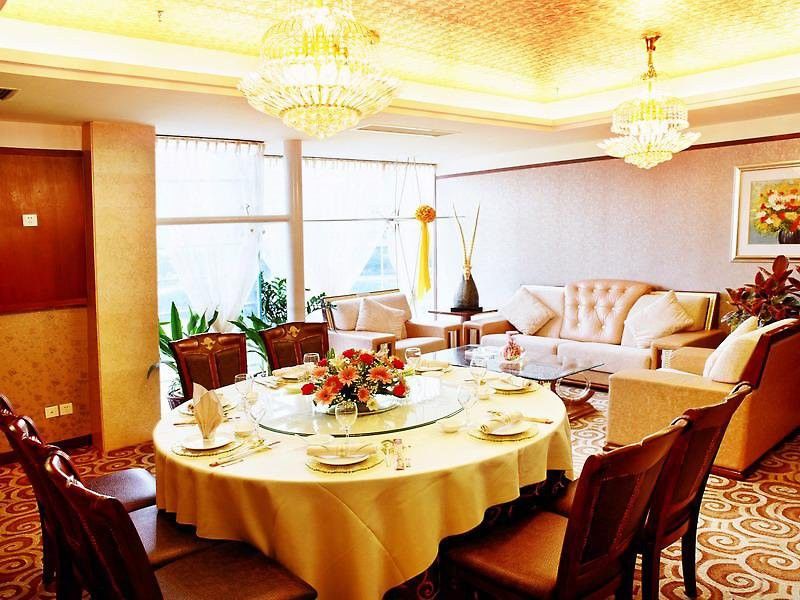 Golden City Hotel Foshan Zewnętrze zdjęcie